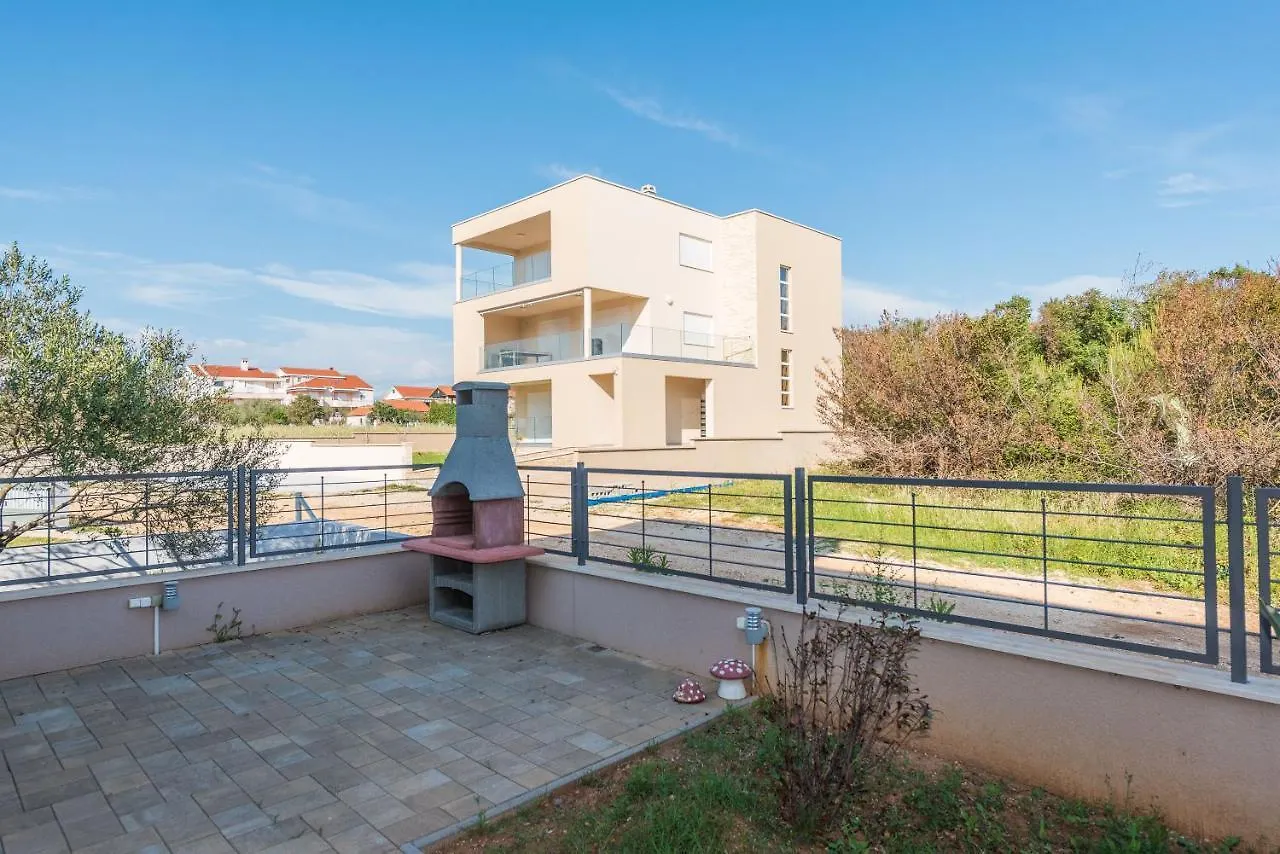 Apartments Sun And Sea Privlaka