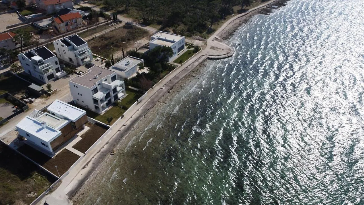 Apartments Sun And Sea Privlaka Hırvatistan